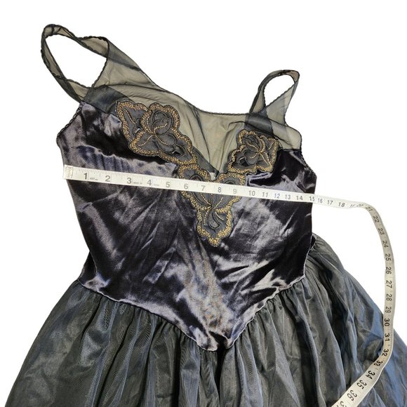 Vintage Vanity Fair Nightgown - Black - Large - Made‎ In USA - Picture 11 of 12